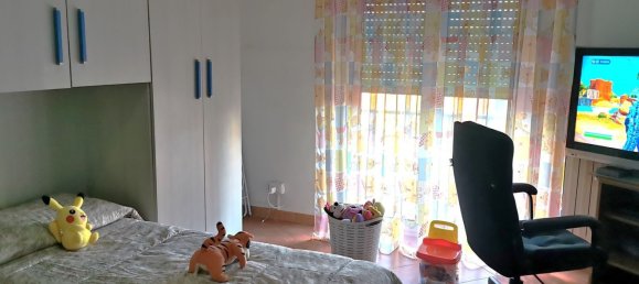 4 rooms Apartment in Piombino, Italy No. 67996 8