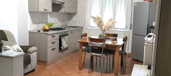 4 rooms Apartment in Piombino, Italy No. 67996 9