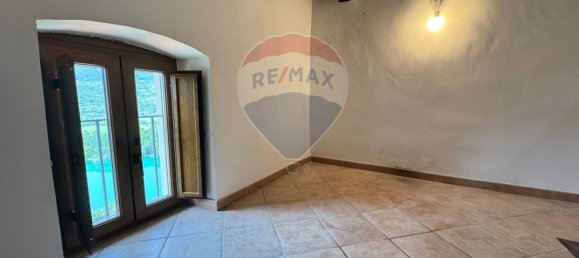 5 Schlafzimmer Doppelhaus in Barrea, Italy, Nr. 312707 30