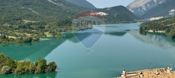 5 Schlafzimmer Doppelhaus in Barrea, Italy, Nr. 312707 26