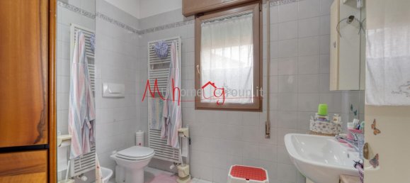 Вилла с 3 комнатами в Сельваццано Дентро, Италия № 35955 11