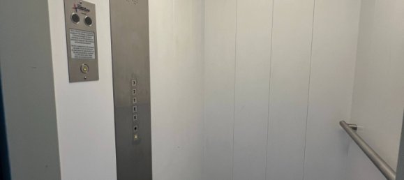 Квартира с 1 спальней в Дюссельдорф, Германия № 8200 10