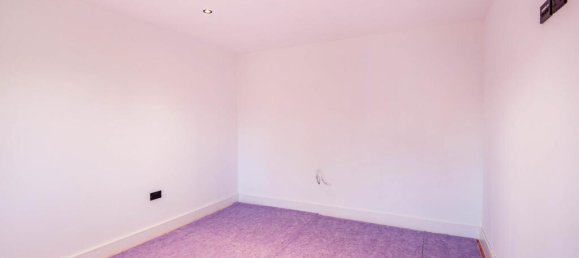 Casa em Grimsby, United Kingdom N.º 2437 18