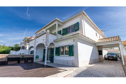 5 bedrooms Townhouse in Ericeira, Portugal No. 148432