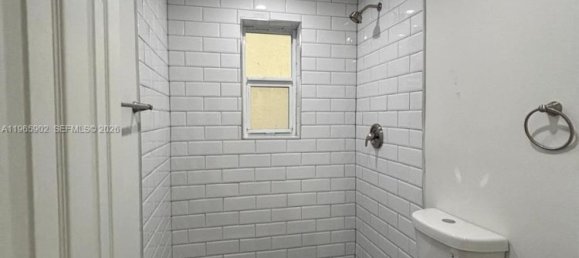 Квартира с 1 спальней в Майами, Майами-Дейд, Флорида, США № 615798 5