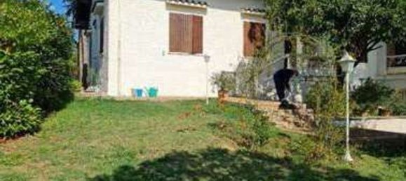 8غرفة شقة في Colli al Metauro, Italy رقم 225883 5