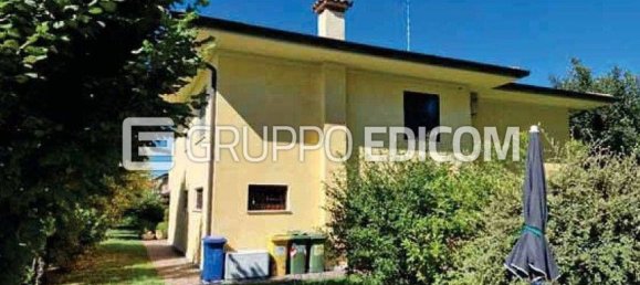 9 rooms Villa in Salgareda, Italy No. 267544 3