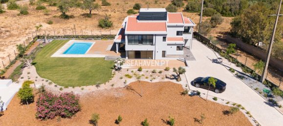 7 bedrooms Villa in Quarteira, Portugal No. 31955 30