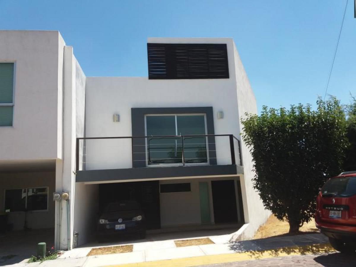 Casa de 3 dormitorios en Puebla, Mexico No. 170266