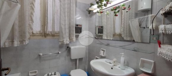 5 rooms Apartment in Palermo, Italy No. 51397 16