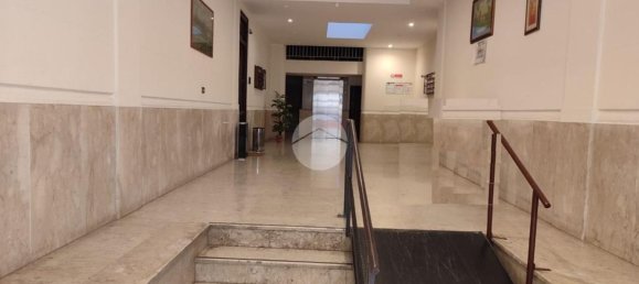 5 rooms Apartment in Palermo, Italy No. 51397 25