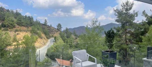 5 bedrooms House in Nicosia, Cyprus No. 7389 7