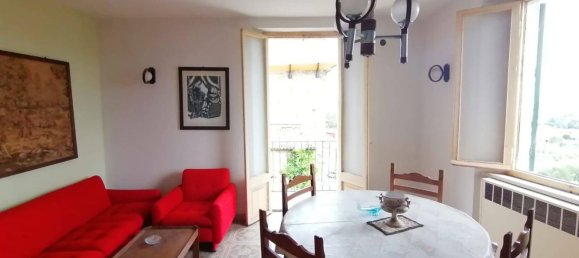 4-salle Appartement à Marsciano, Italy No. 278433 3