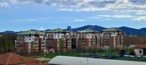 2 bedrooms Apartment in Turin, Italy No. 324667 15