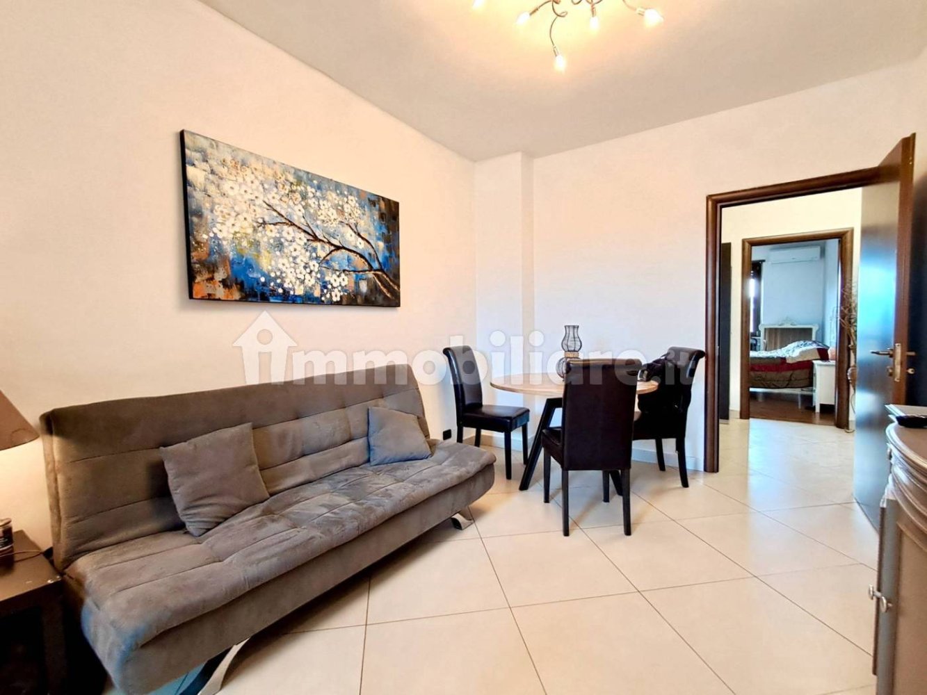 2 bedrooms Apartment in Turin, Italy No. 324667