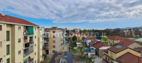 2 bedrooms Apartment in Turin, Italy No. 324667 14