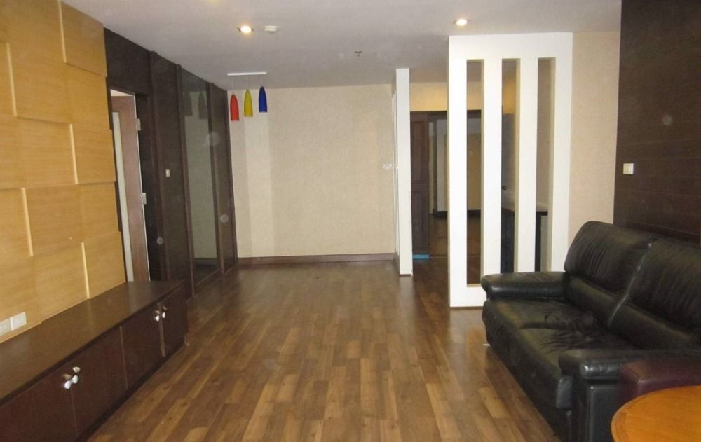 Кондоминиум  с 3 спальнями в Ваттхана, Таиланд № 68285