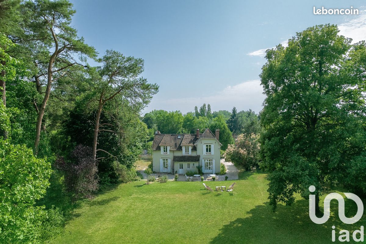 Casa T5 em Noisy-sur-Ecole, France N.º 325296