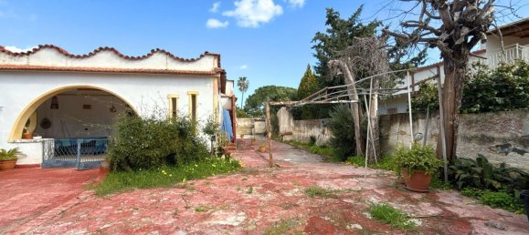 4 rooms Villa in Syracuse, Italy No. 250472 8