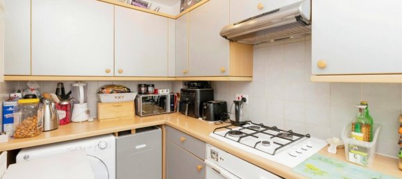 2 bedrooms House in Watford, United Kingdom No. 6054 9