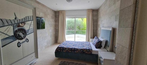 5 bedrooms Villa in Mougins, France No. 346864 8