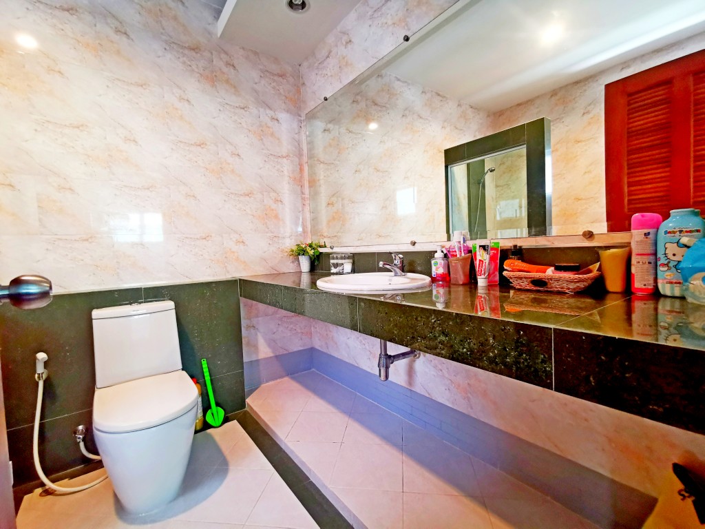 3 Schlafzimmer Cafe / Restaurant in Pattaya, Thailand, Nr. 305