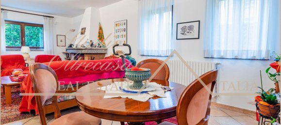 7-Zimmer Villa in Erba, Italy, Nr. 85502 16