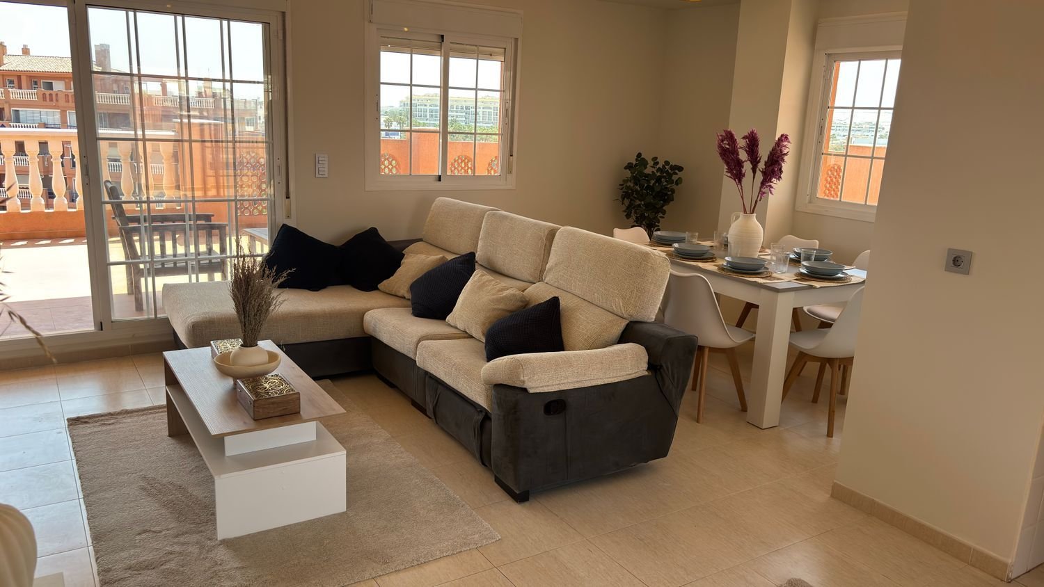 3 Schlafzimmer Penthouse in Almerimar, Spain, Nr. 236487