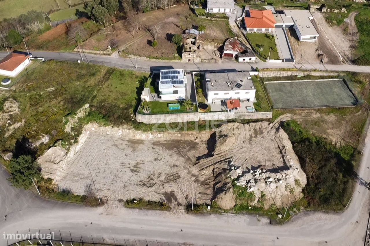 605m² Land in Monsul, Portugal No. 25169