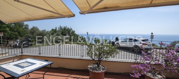 Квартира с 1 спальней в Кьявари, Италия № 109137 8