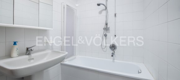 Квартира с 1 спальней в Кьявари, Италия № 109137 7