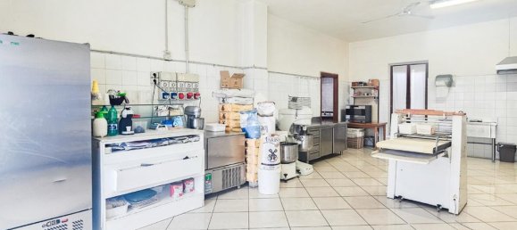 Коммерческая недвижимость с 4 комнатами в Геди, Италия № 169386 25