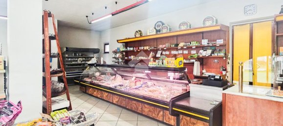 Коммерческая недвижимость с 4 комнатами в Геди, Италия № 169386 4