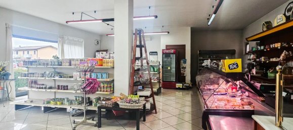 Коммерческая недвижимость с 4 комнатами в Геди, Италия № 169386 15