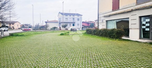 Коммерческая недвижимость с 4 комнатами в Геди, Италия № 169386 44