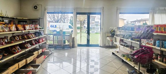 Коммерческая недвижимость с 4 комнатами в Геди, Италия № 169386 2