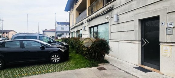 Коммерческая недвижимость с 4 комнатами в Геди, Италия № 169386 35