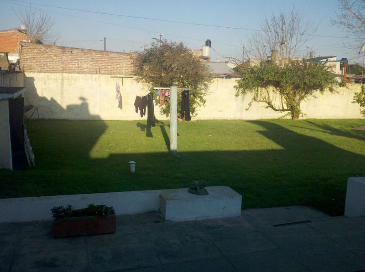 Terreno en San Miguel, Argentina No. 114760