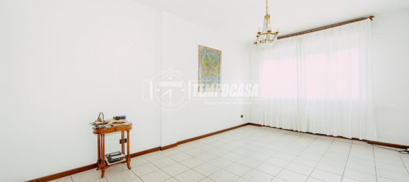 2 chambres Appartement à Voghera, Italy No. 275885 4