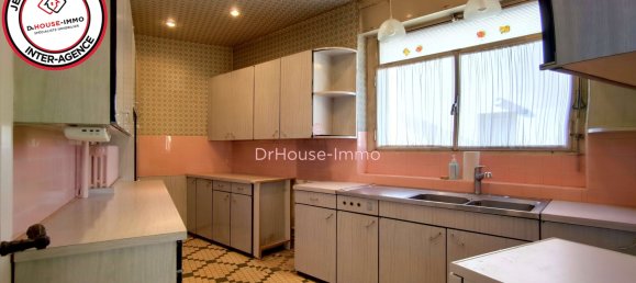 5 Schlafzimmer Haus in Le Controis-en-Sologne, France, Nr. 49053 18