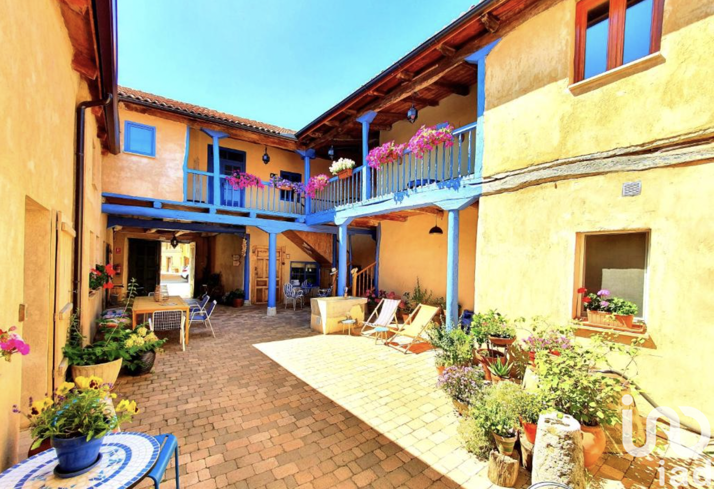 7 bedrooms Hotel in Leon, Spain No. 292827