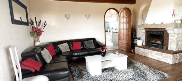 5 bedrooms House in Choiseul, France No. 261714 7