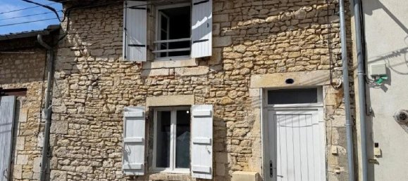 Casa de 2 dormitorios en Ruffec, France No. 283212 3