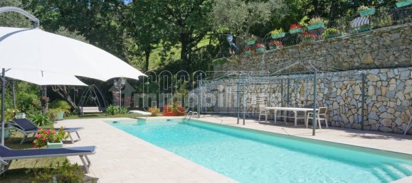 5 bedrooms Villa in Castelnuovo Magra, Italy No. 268258 3