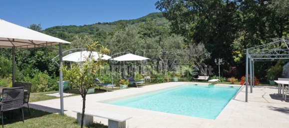 5 bedrooms Villa in Castelnuovo Magra, Italy No. 268258 6
