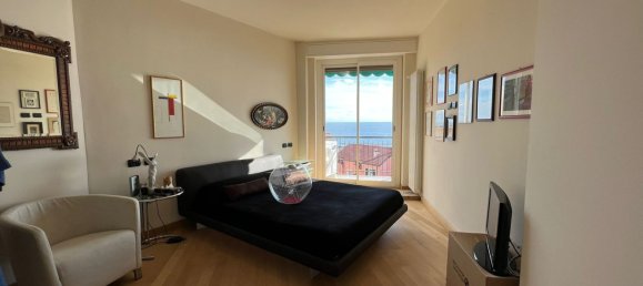 3-salle Appartement à Ospedaletti, Italy No. 118023 9