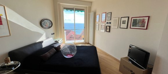 3-salle Appartement à Ospedaletti, Italy No. 118023 12