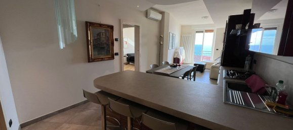 3-salle Appartement à Ospedaletti, Italy No. 118023 8