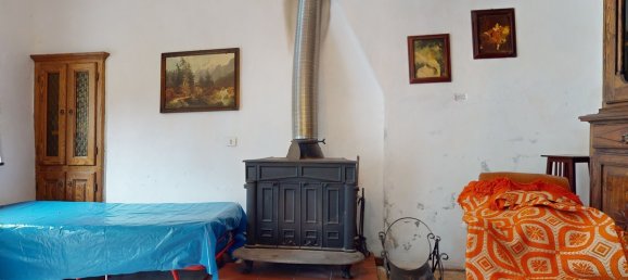 1 bedroom House in Sillano Giuncugnano, Italy No. 233122 9
