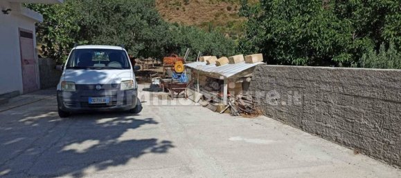 Дом с 2 комнатами в Мессина, Италия № 285985 23